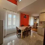 Modern 2br - 100m From - Sea View - Old Town Apartamento
